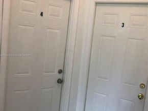 605 S J St, Lake Worth FL 33460