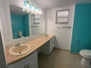 16400 NE 17th Ave 707, North Miami Beach FL 33162