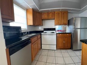 16400 NE 17th Ave 707, North Miami Beach FL 33162