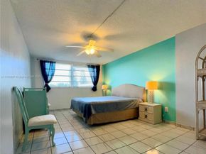 16400 NE 17th Ave 707, North Miami Beach FL 33162
