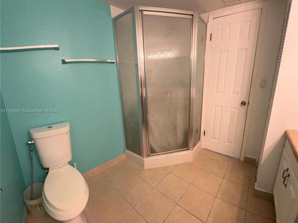16400 NE 17th Ave 707, North Miami Beach FL 33162