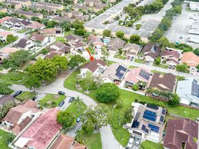 17352 NW 61st Ct S, Hialeah FL 33015