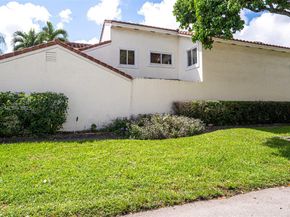 17352 NW 61st Ct S, Hialeah FL 33015