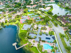 17352 NW 61st Ct S, Hialeah FL 33015