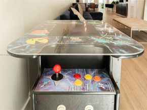 2360 SW 12th St, Miami FL 33135