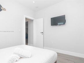 2360 SW 12th St, Miami FL 33135