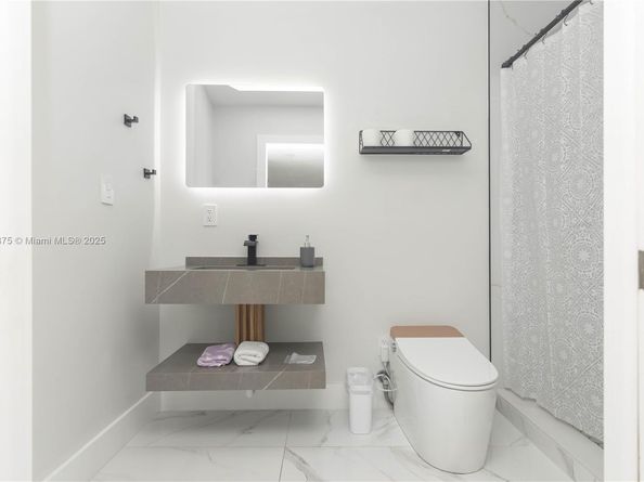 2360 SW 12th St, Miami FL 33135