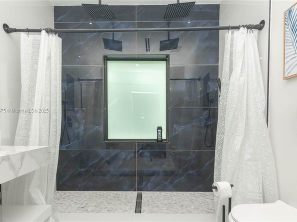 2360 SW 12th St, Miami FL 33135