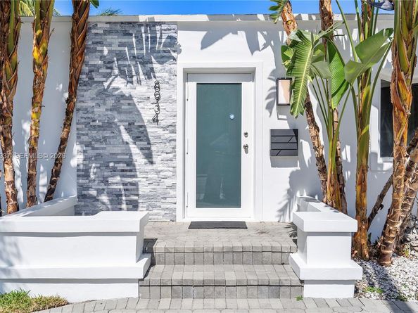 8934 Harding Ave, Surfside FL 33154