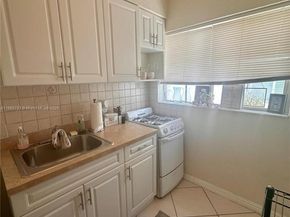 330 74th St 16, Miami Beach FL 33141
