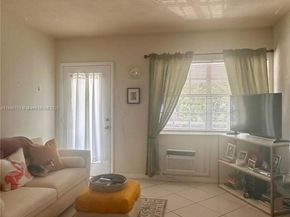 330 74th St 16, Miami Beach FL 33141