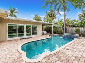 906 N 13th Ave, Hollywood FL 33019