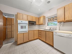 7833 Juniper St, Miramar FL 33023