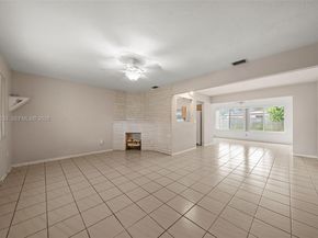 7833 Juniper St, Miramar FL 33023