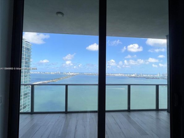 480 NE 31st St 4206, Miami FL 33137