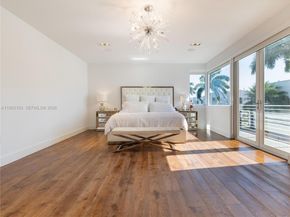 7451 NW 103rd Ct, Doral FL 33178