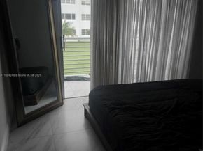 2300 Park Ln 211, Hollywood FL 33021