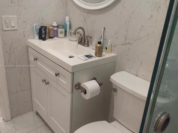 2300 Park Ln 211, Hollywood FL 33021