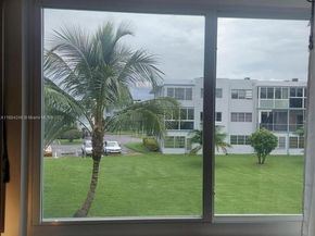 2300 Park Ln 211, Hollywood FL 33021