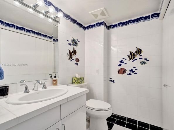 3610 Yacht Club Dr PH07, Aventura FL 33180