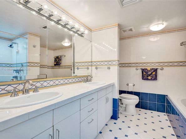 3610 Yacht Club Dr PH07, Aventura FL 33180