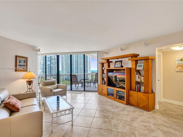 3610 Yacht Club Dr PH07, Aventura FL 33180