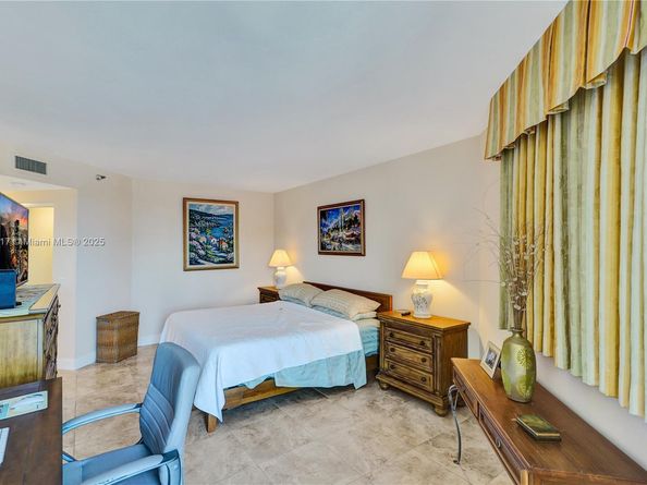 3610 Yacht Club Dr PH07, Aventura FL 33180