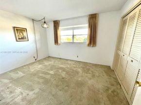 5100 Washington St 312, Hollywood FL 33021