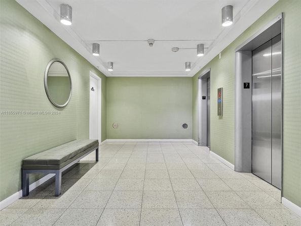Undisclosed Address #A11655971, Miami Beach FL 33141