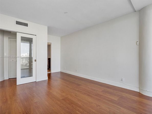 Undisclosed Address #A11655971, Miami Beach FL 33141