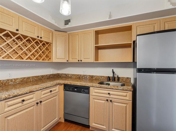 Undisclosed Address #A11655971, Miami Beach FL 33141