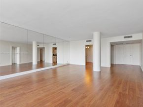 Undisclosed Address #A11655971, Miami Beach FL 33141
