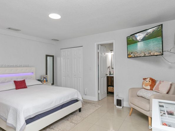 840 NE 4th Pl, Hialeah FL 33010