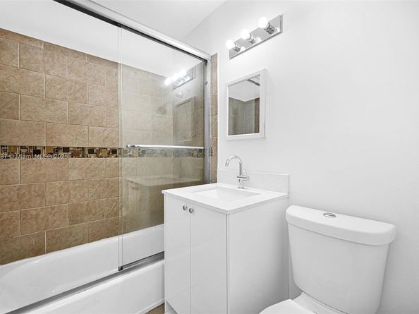 840 NE 4th Pl, Hialeah FL 33010