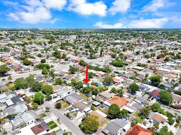 840 NE 4th Pl, Hialeah FL 33010