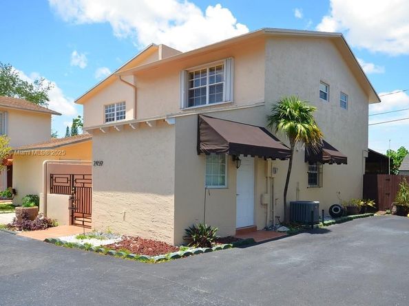 2459 SW 11th St 4A, Miami FL 33135