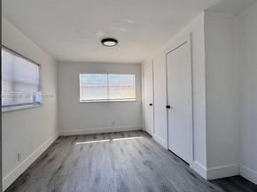 1040 Curtiss Dr, Opa-Locka FL 33054