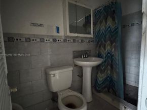 1040 Curtiss Dr, Opa-Locka FL 33054