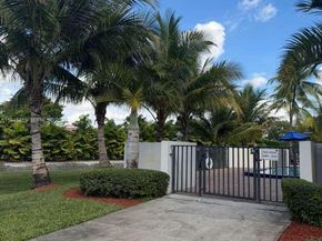 4944 NW 102nd Ave 2043, Doral FL 33178