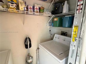 4944 NW 102nd Ave 2043, Doral FL 33178