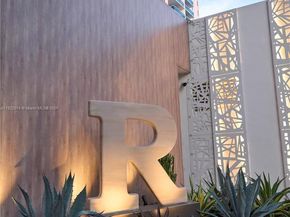 2301 Collins Ave 329, Miami Beach FL 33139