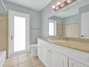 5031 SW 88th Ter, Cooper City FL 33328