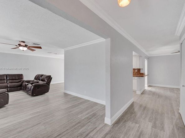 5031 SW 88th Ter, Cooper City FL 33328