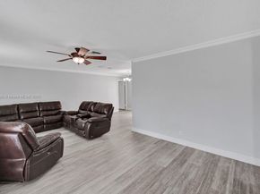 5031 SW 88th Ter, Cooper City FL 33328