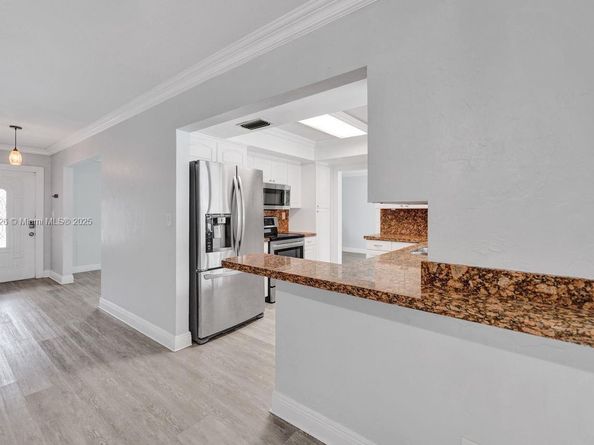 5031 SW 88th Ter, Cooper City FL 33328