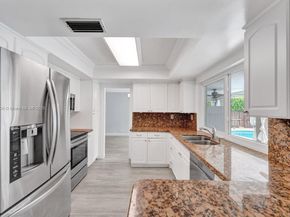 5031 SW 88th Ter, Cooper City FL 33328