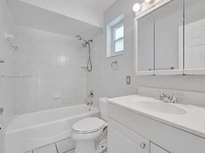 5031 SW 88th Ter, Cooper City FL 33328