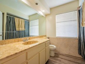 5501 SW 147th Pl, Miami FL 33185