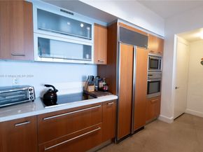 400 Alton Rd 1709, Miami Beach FL 33139