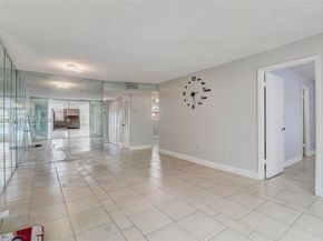 9001 Sunrise Lakes Blvd 109, Sunrise FL 33322